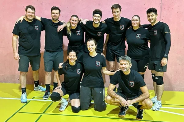 Equipe-de-volleyball-600